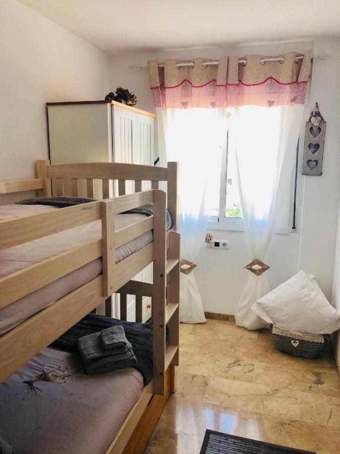 Apartamento Con Terraza Y Piscina En Malgrat De Mar Εξωτερικό φωτογραφία
